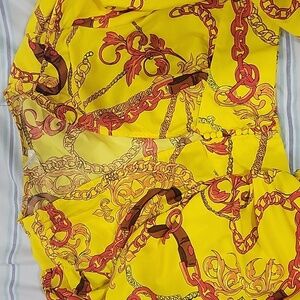 Beautiful bright XL crop top blouse